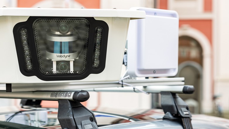 Kamera sczytująca numery rejestracyjne zaparkowanych pojazdów (e-kontrola)