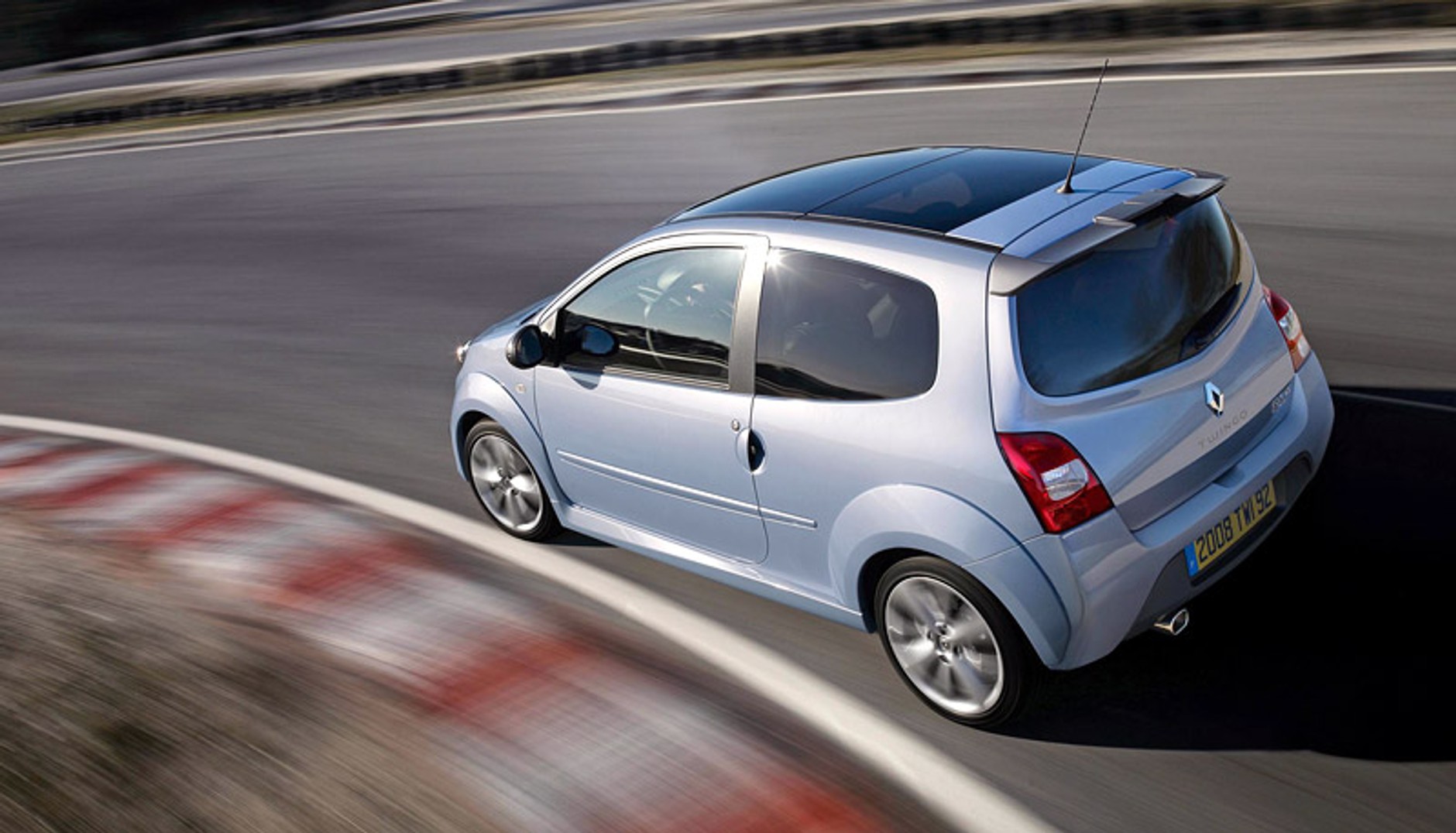 Renault Twingo RS (98 kW): najbardziej dostępny model sportowy w cenie od 15 600 euro