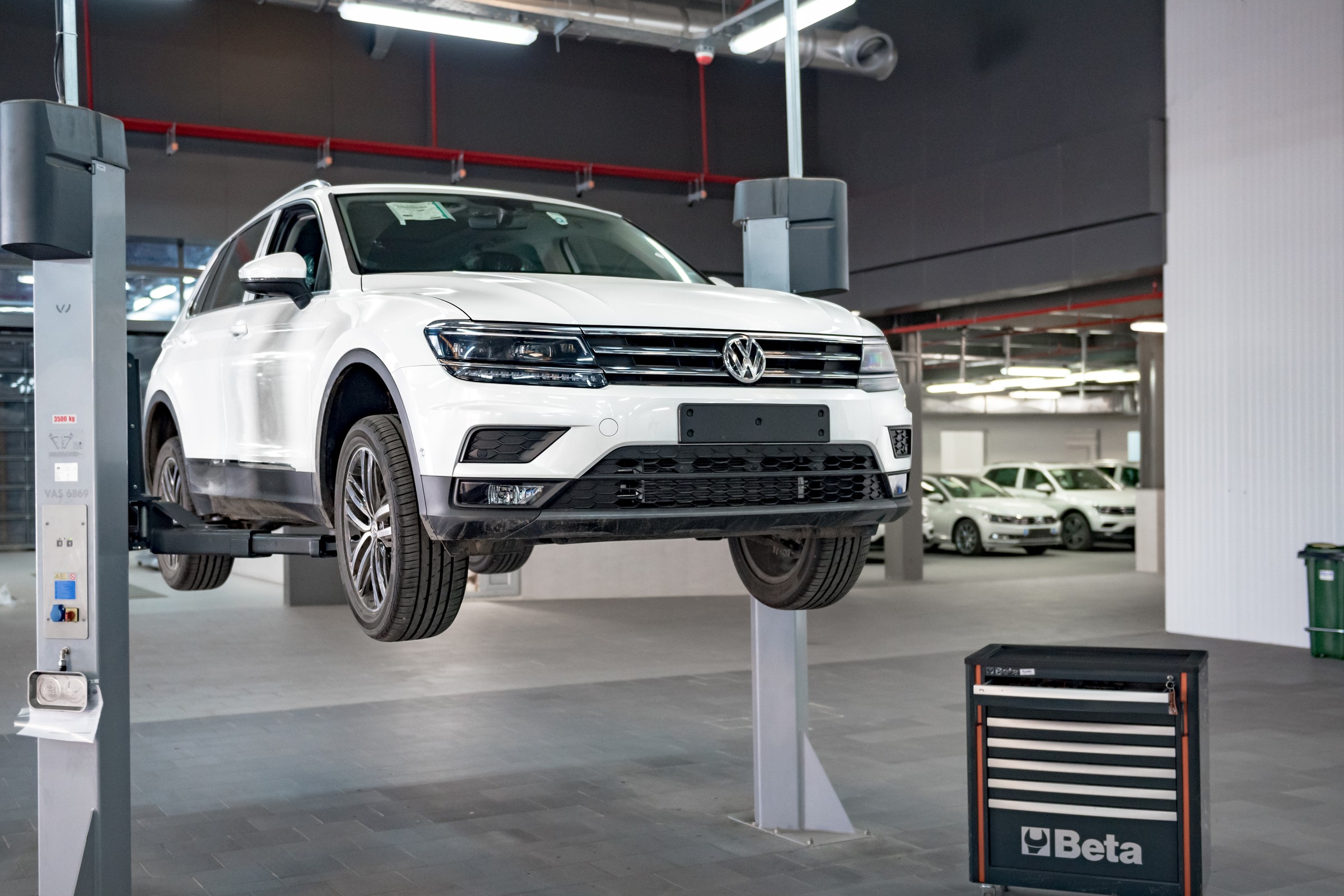 Wielka akcja przywoławcza VW i Audi: na razie będą znów montować wadliwą część?