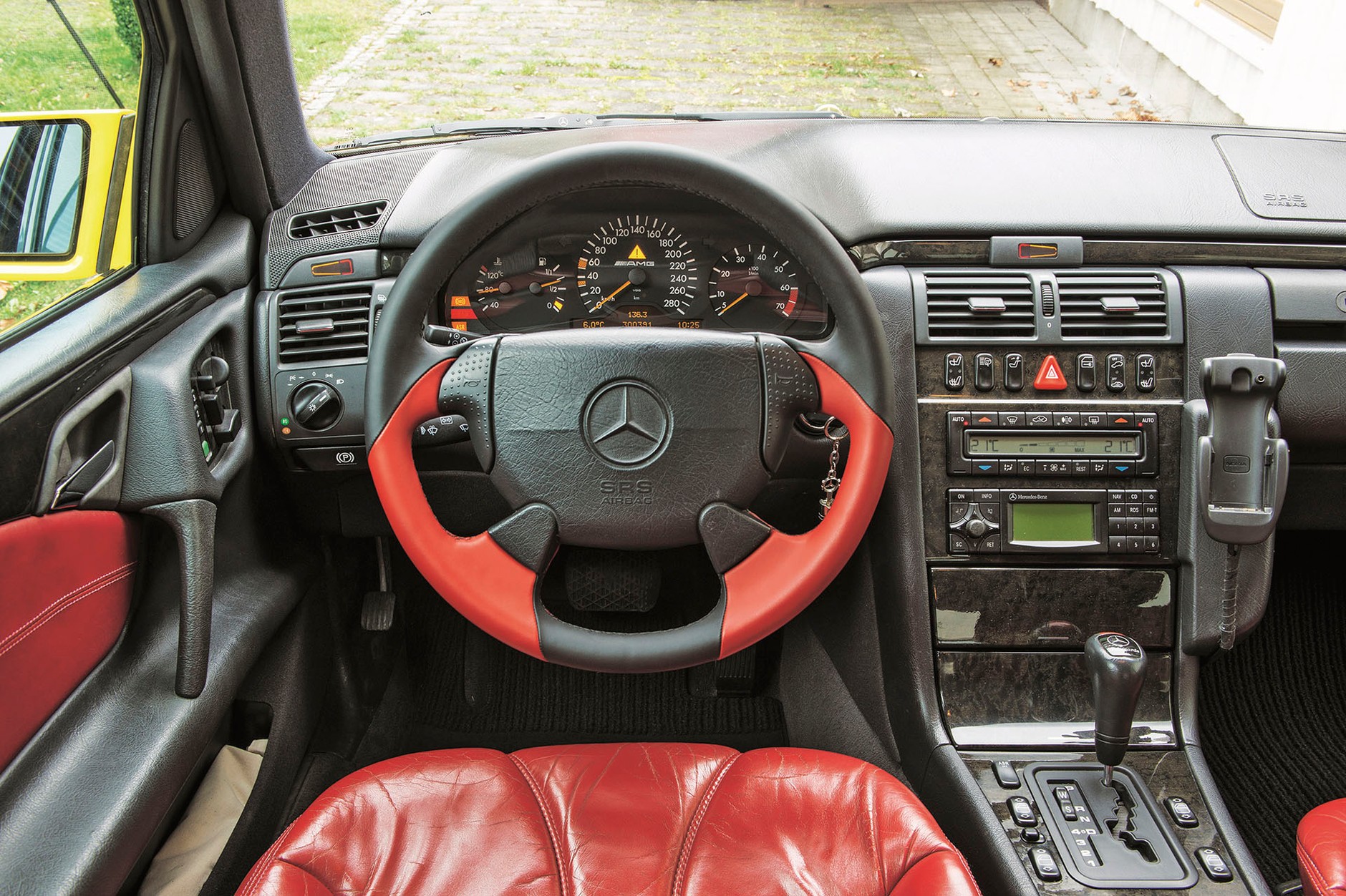 Mercedes W210 E50 AMG - jeśli okular to tylko taki!