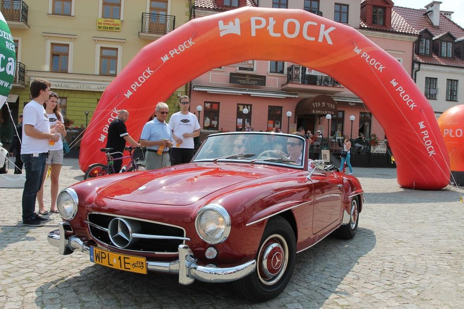 Mercedes-Benz