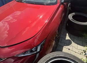 Policjanci sprawdzili prawie sto miejsc. Odzyskali siedem skradzionych samochodów