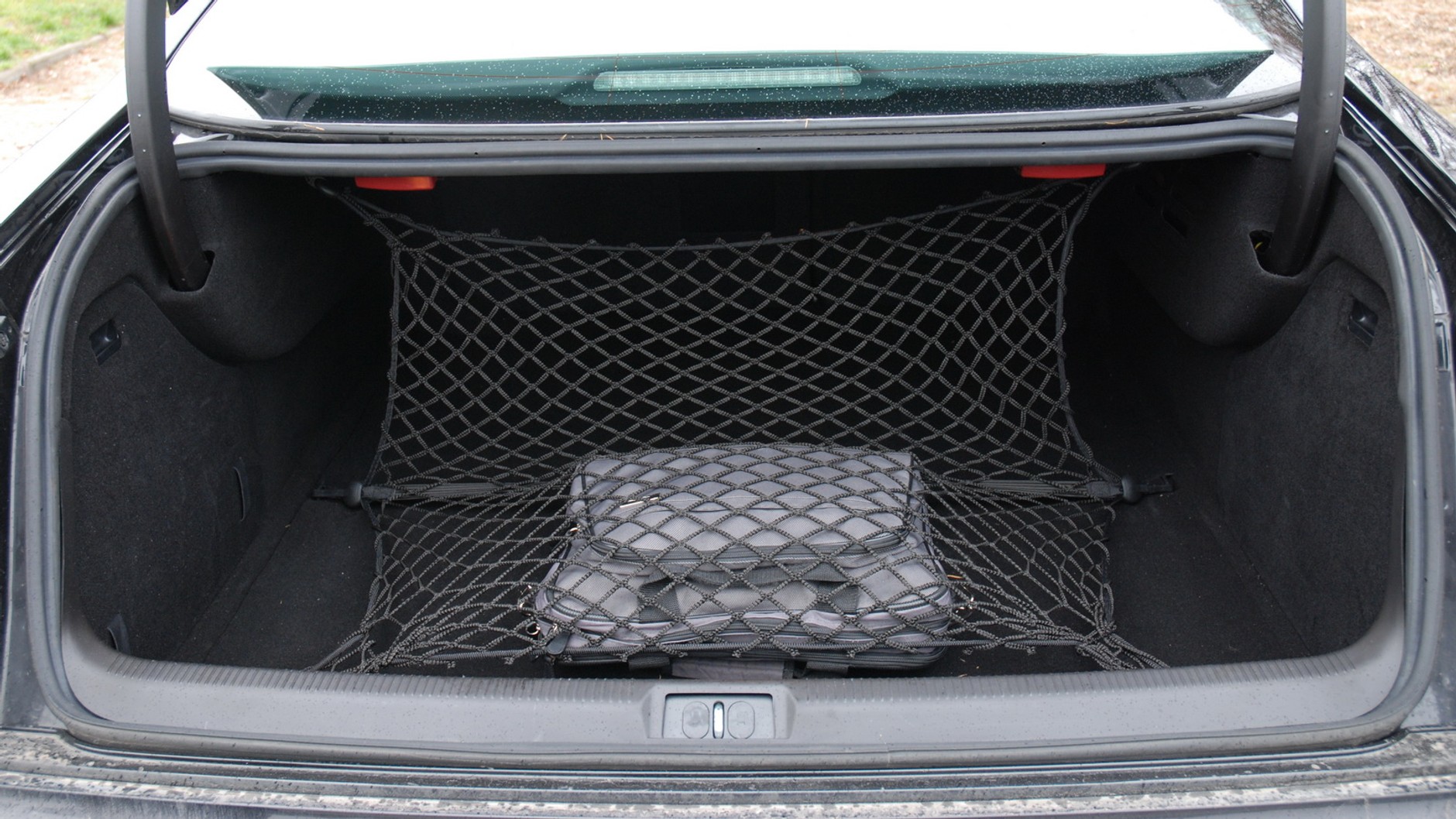 10. Peugeot 607 (1999-2010)