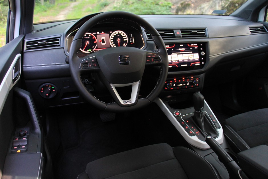 Seat Arona