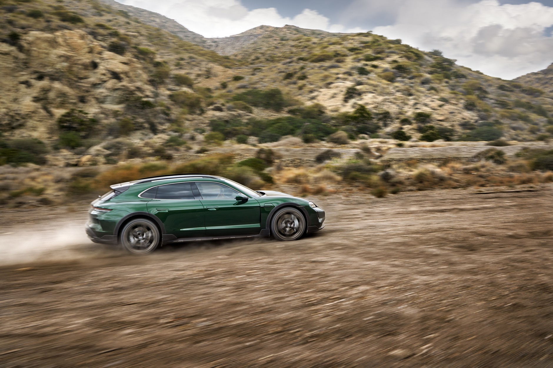 Porsche Taycan (2024)