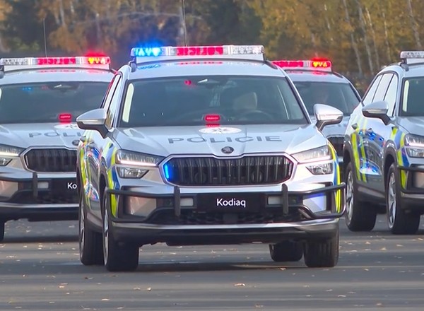 Nowe Skody czeskiej policji tylko wyglądają niepozornie. To specjalne modele
