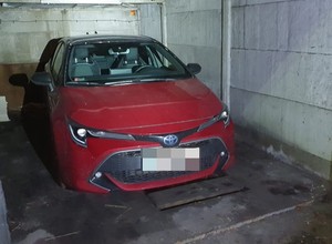 Skradzioną Toyotę znaleziono w 30 minut, właściciel jeszcze się nie zorientował