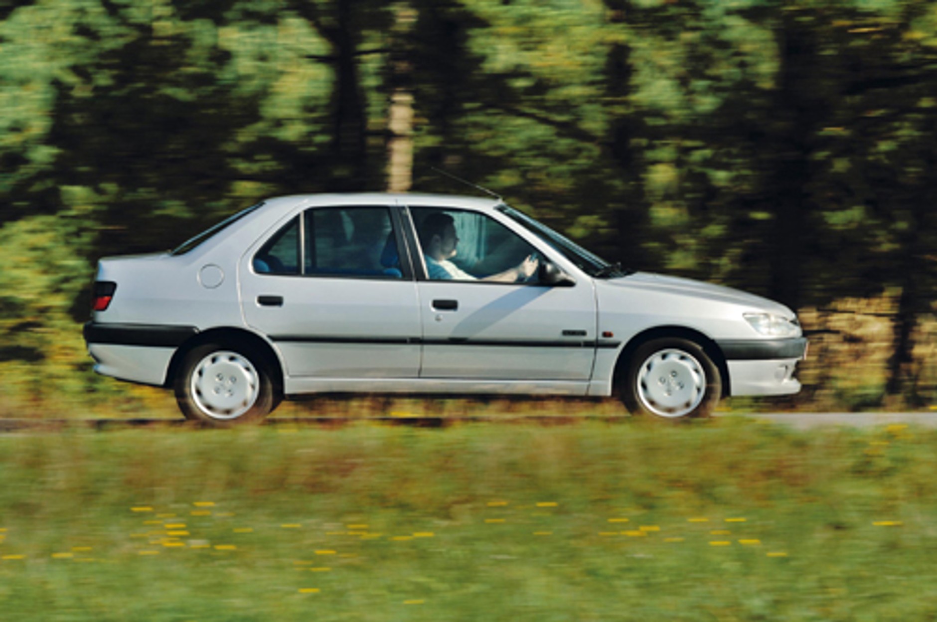 Peugeot 306, VW Vento i Mazda 323 - Auta dla rodziny