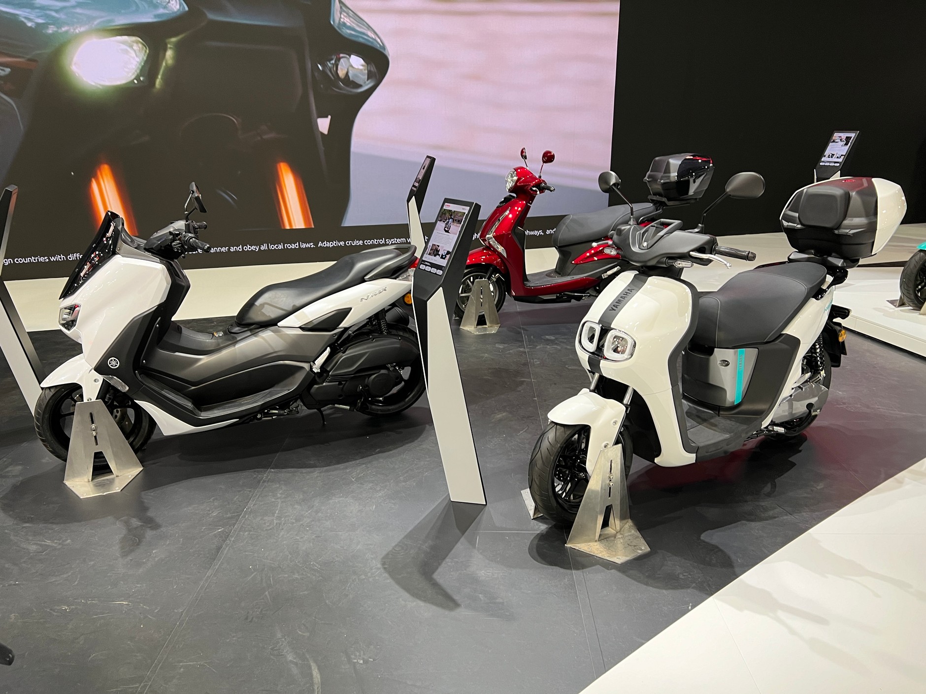 Wystawa motocyklowa EICMA 23