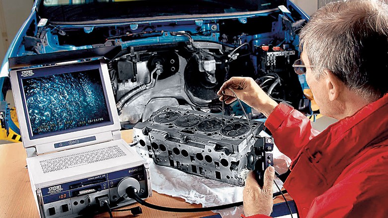 51,089,Touran_Spurensuche