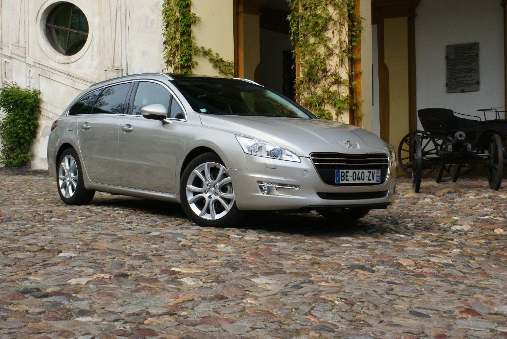 Peugeot 508 1.6 THP: lew rusza na polowanie