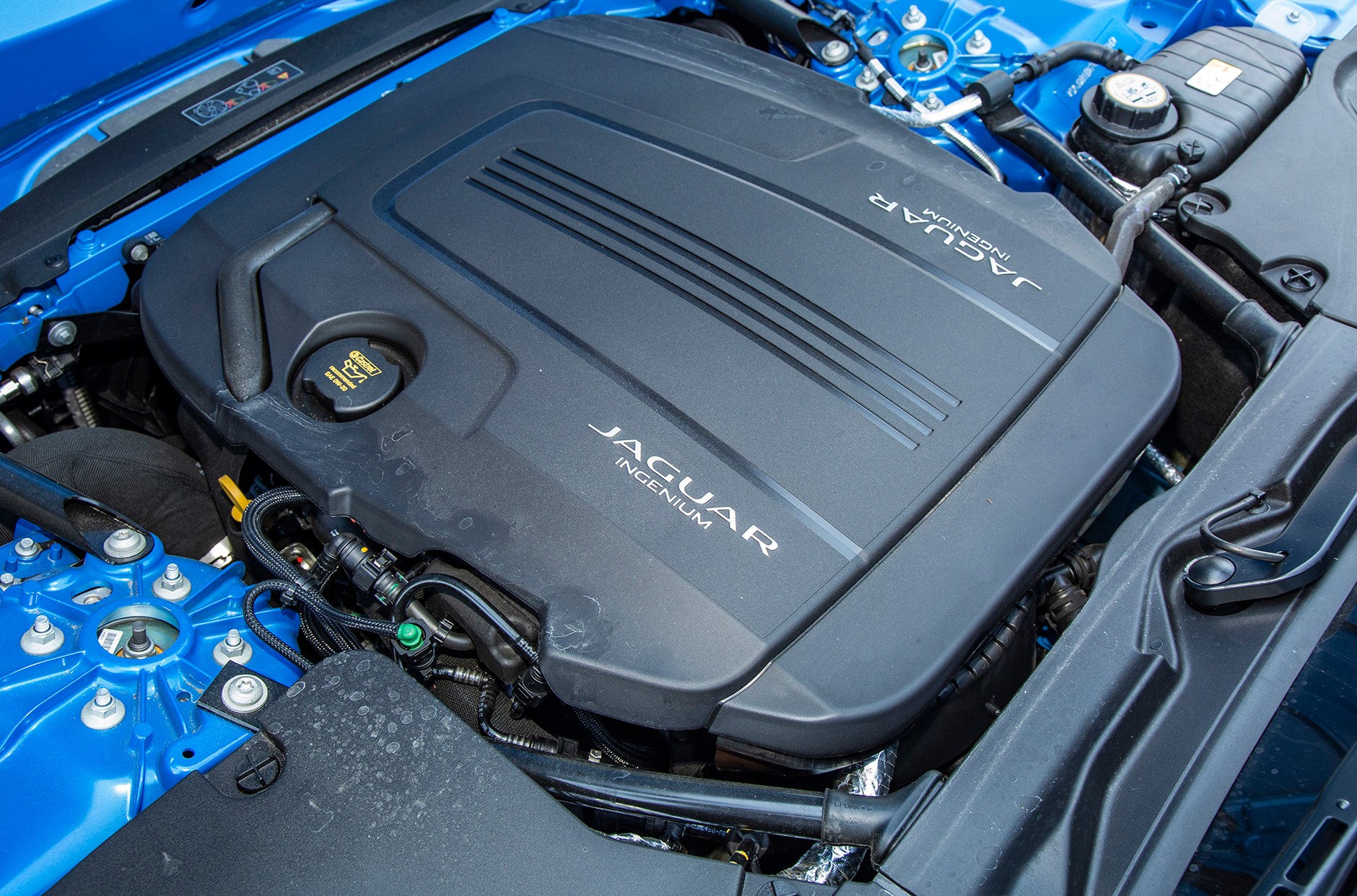 Jaguar F-Type P300 - skąd pomysł na taki silnik?