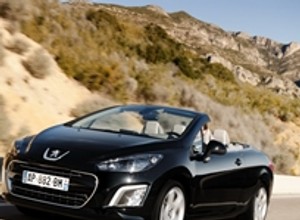 Peugeot 308 przestał szczerzyć zęby