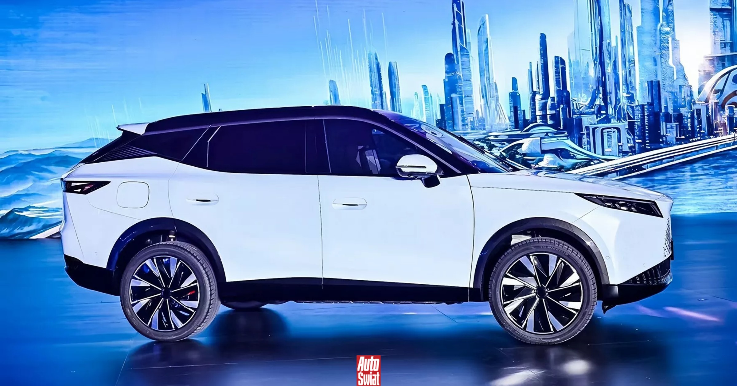 Tańsza niż Toyota RAV4, ale czy gorsza? Omoda 7 szykuje się do debiutu w Polsce