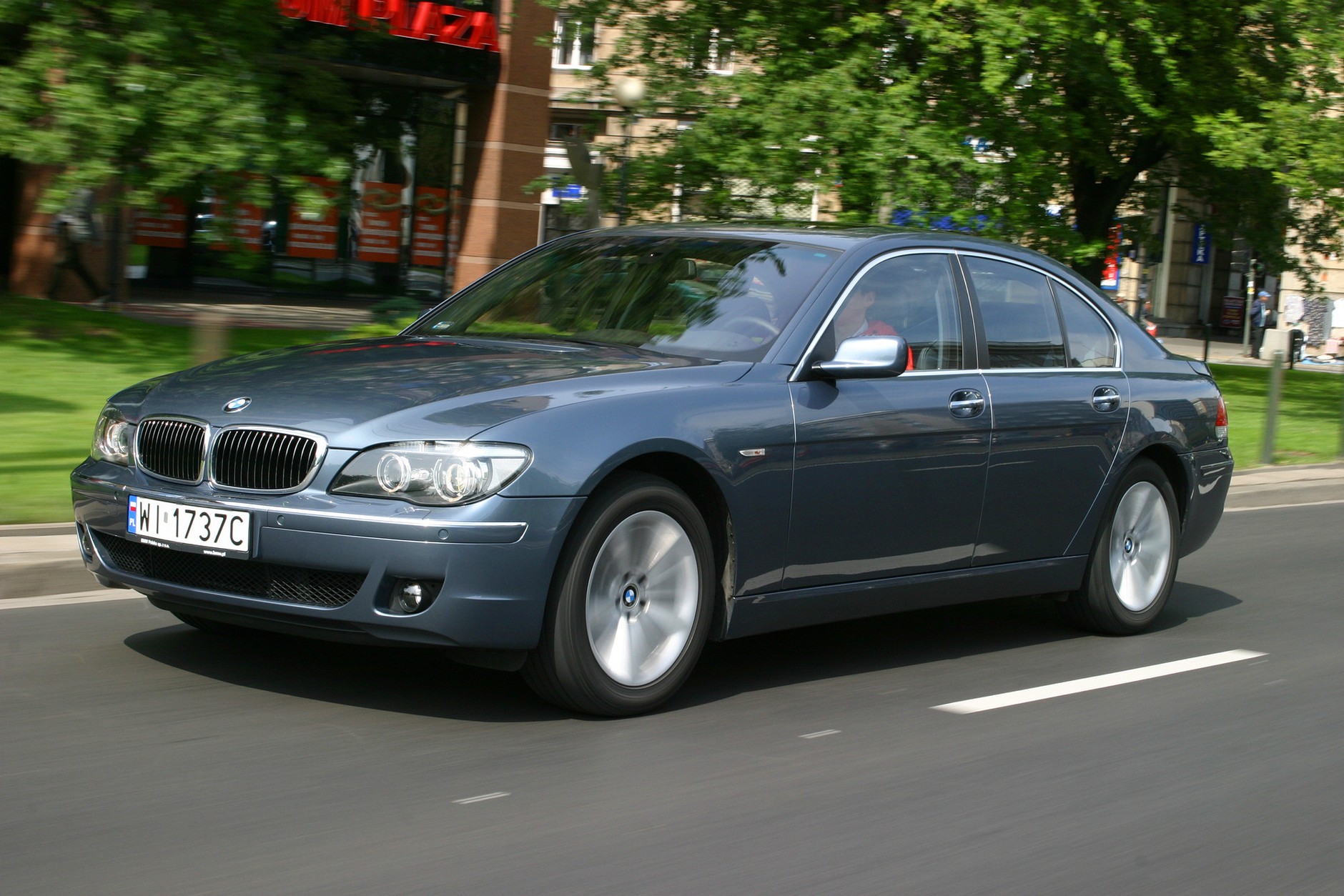 BMW serii 7 E65/66 (2001-08) cena od 24 tys. zł