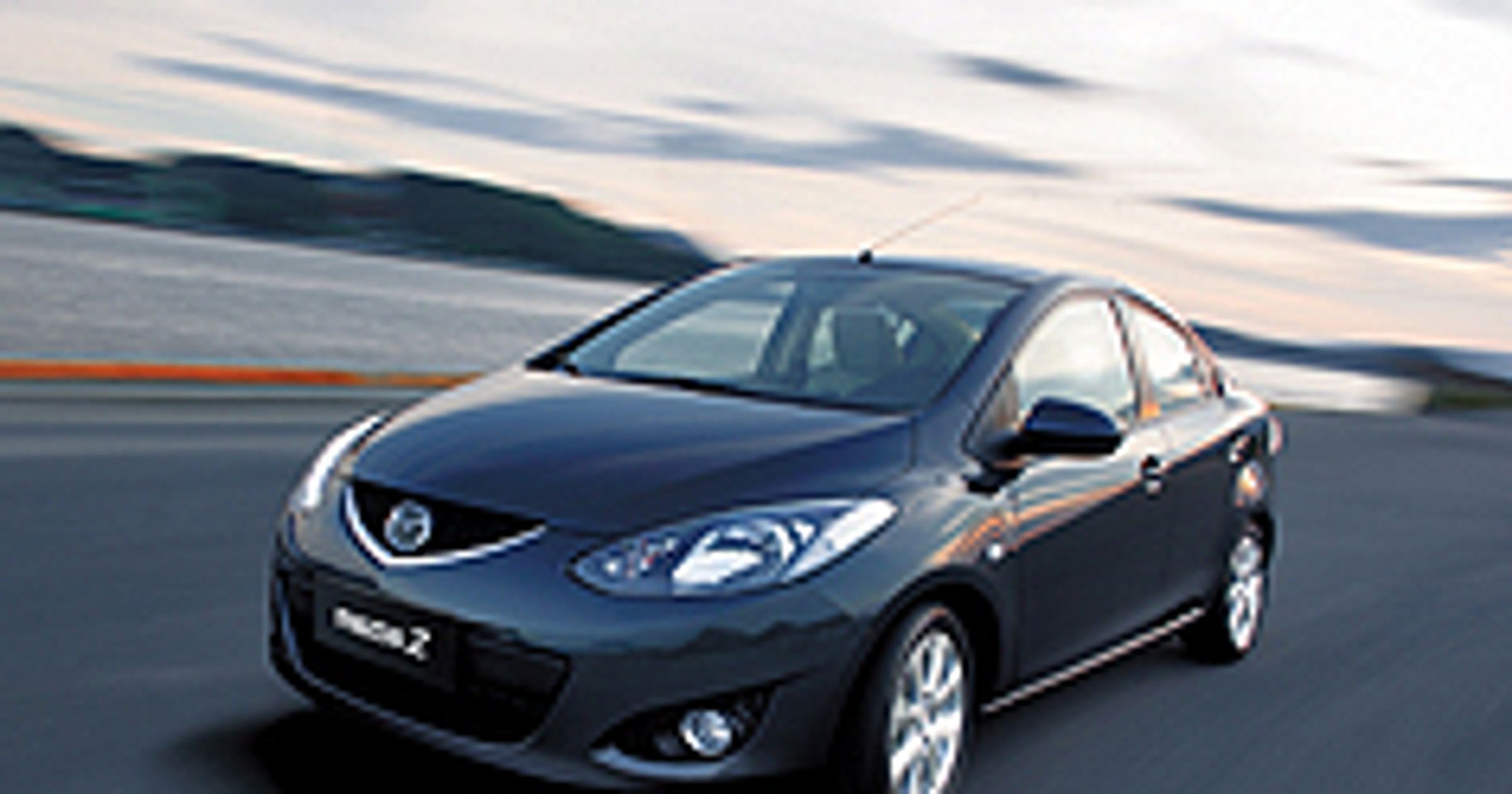 Mazda Sedan - Rodzinna 2