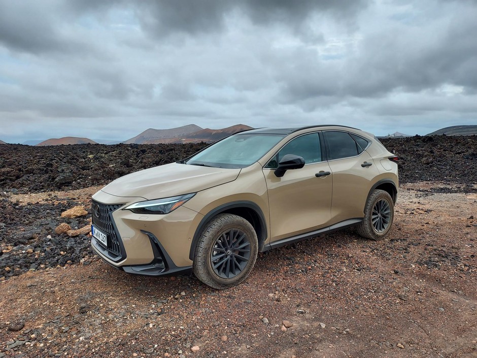 Lexus NX Overtrail