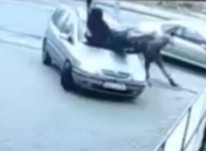 Wjechał na chodnik i potrącił trzy osoby. To był początek jego kłopotów