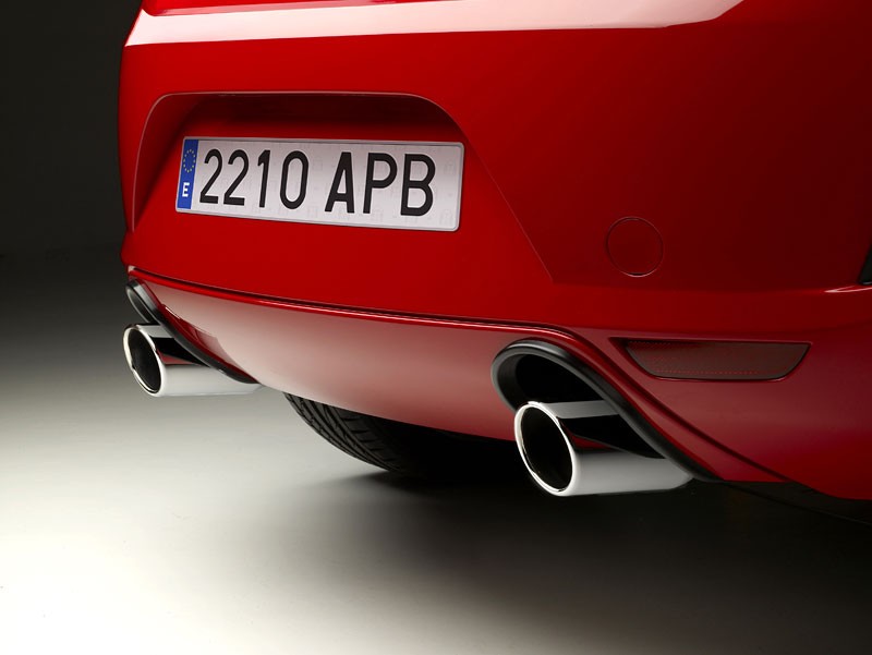 Seat Leon Linea R: kolejny usportowiony Leon