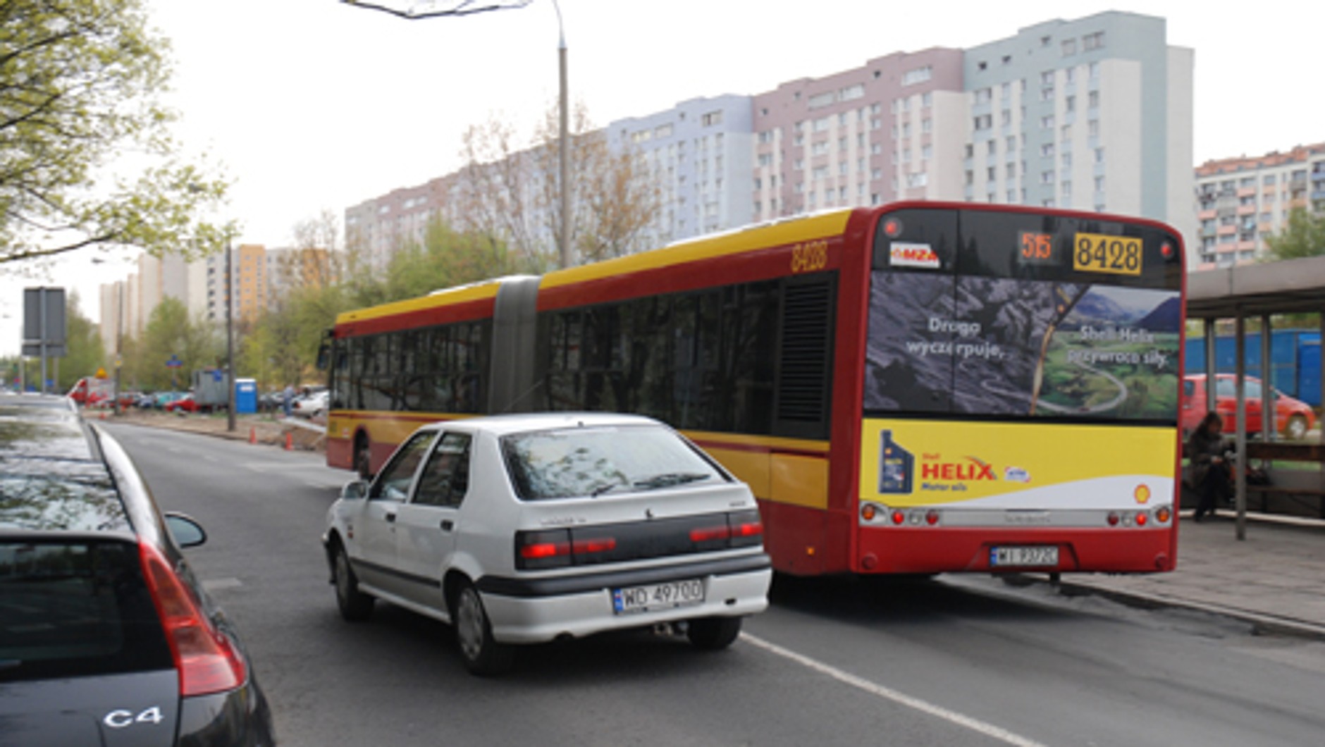 Uważaj na przechodniów!