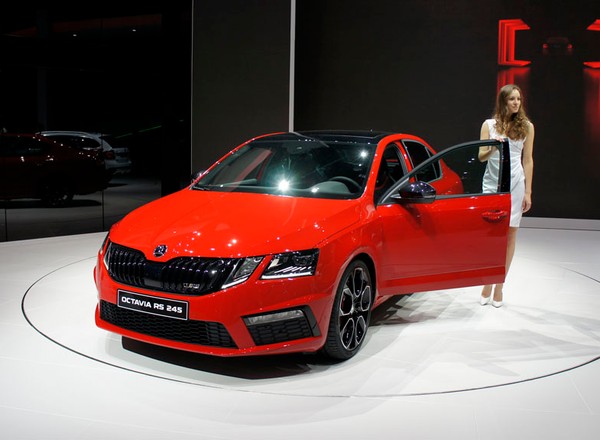 Skoda Octavia RS 245 i Octavia Scout: najmocniejsza lub najwszechstronniejsza