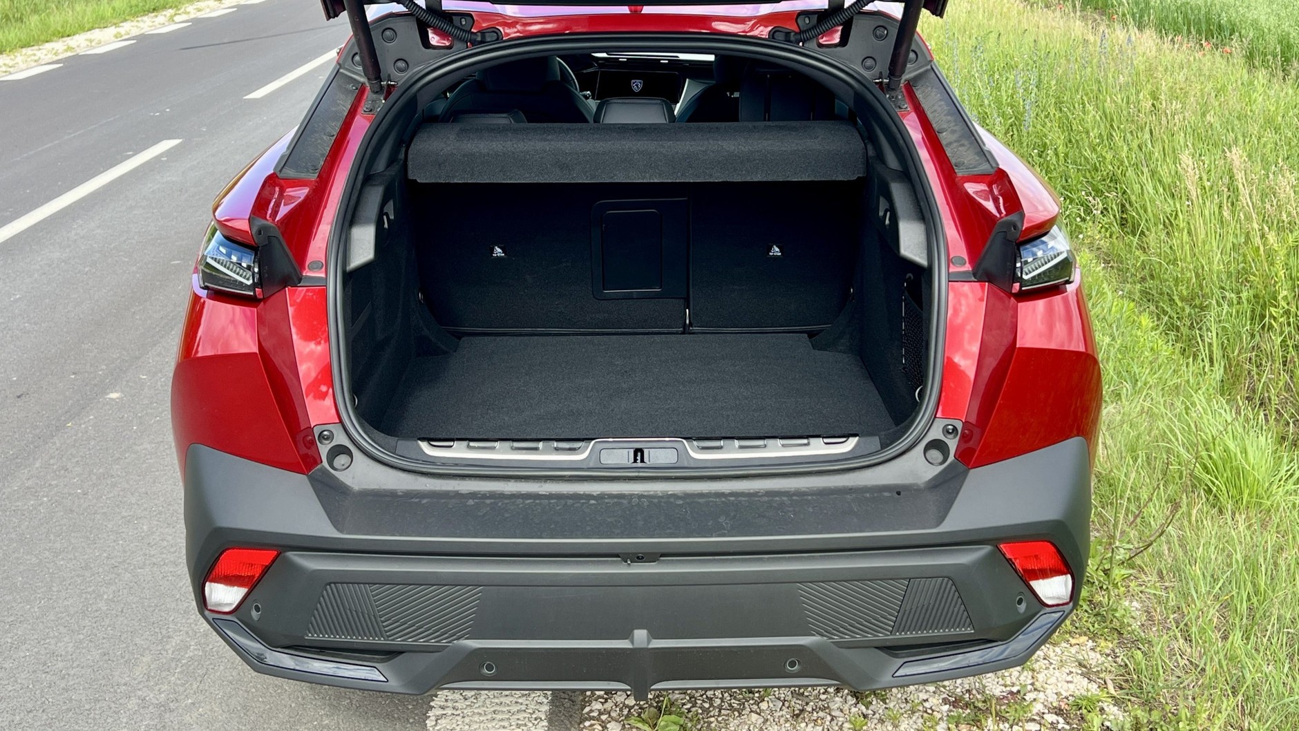 Peugeot 408 (wersja po restylizacji)