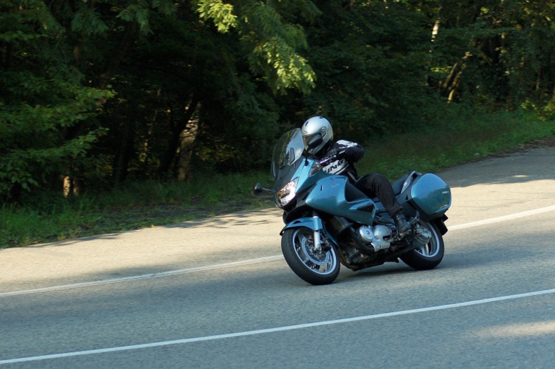 Honda NT700V Deauville – motorem na wakacje (test)