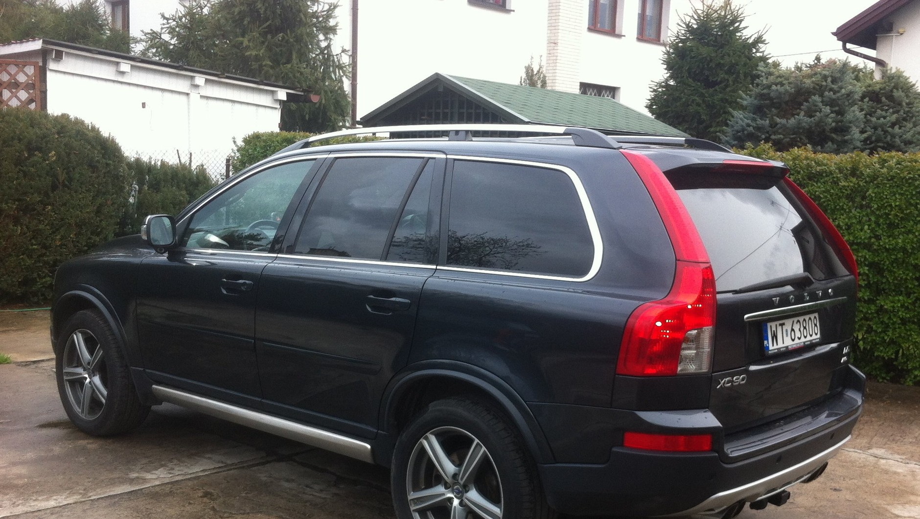 SUV-y to dość bezpieczne rozwiązanie. Nimi je jeździ się sportowo., fot. AK