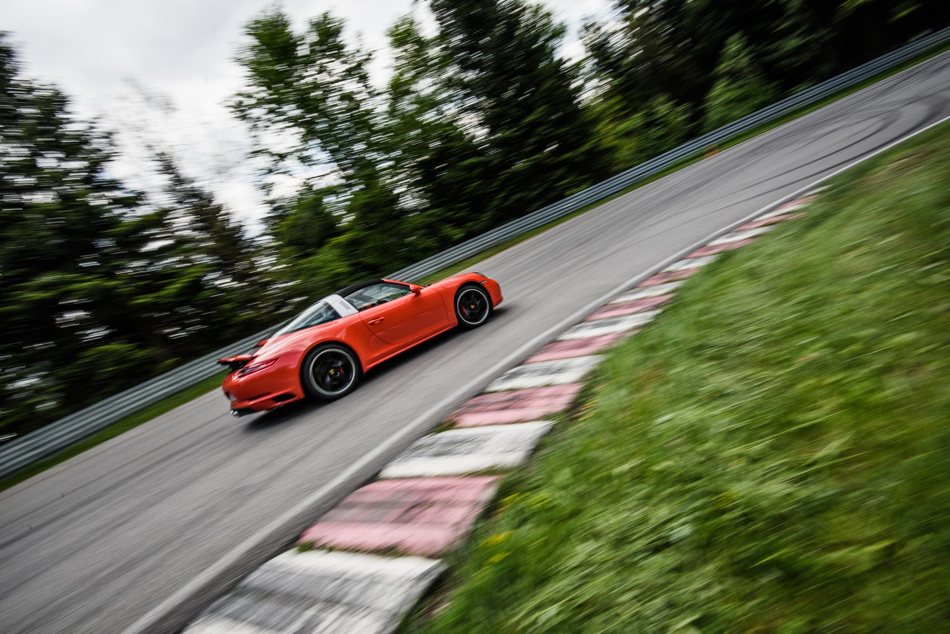 Porsche 911 na Torze Kielce