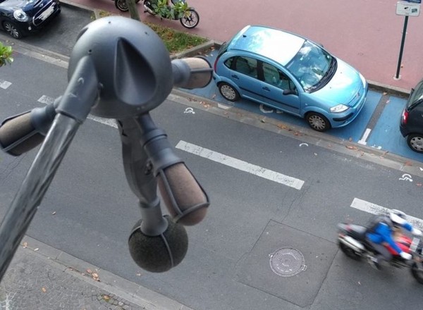 Nietypowe urządzenie wyłapuje kierowców w Berlinie, ale nie za prędkość. Trafi do nas?
