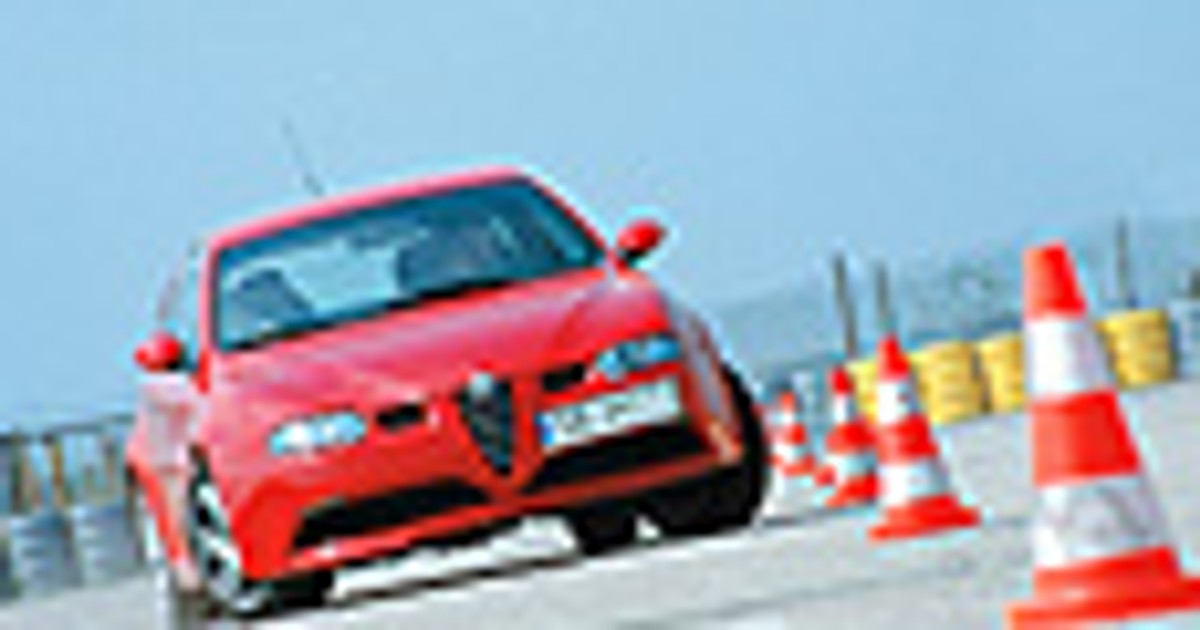 Alfa Romeo 147 GTA - Grzeszna "włoszka"