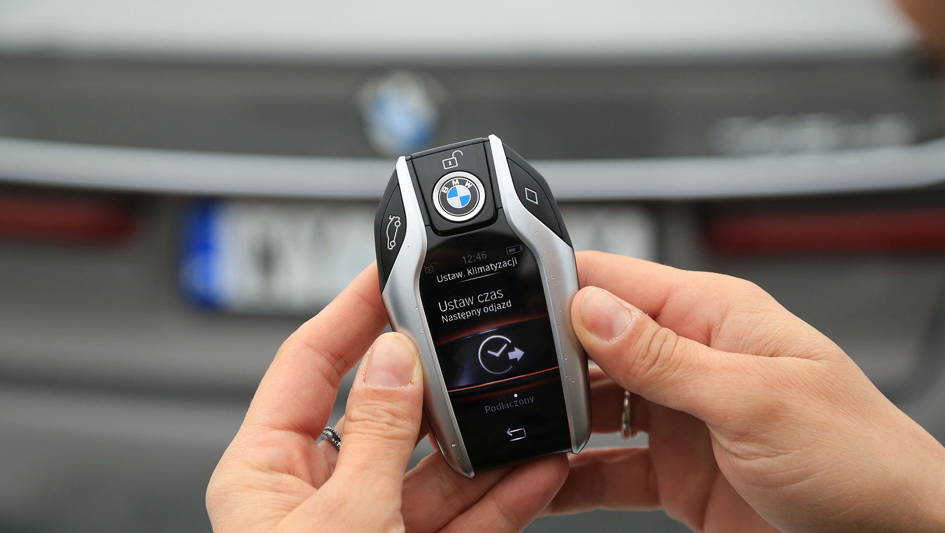 Cyfrowy kluczyk BMW jak smartfon - tak traktuje go niemiecka policja