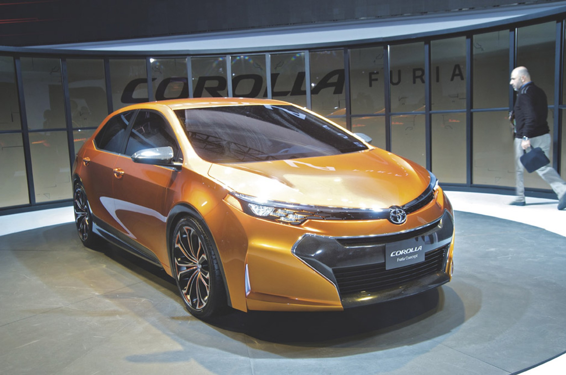 Salon samochodowy Detroit 2013: w USA idą na zakupy