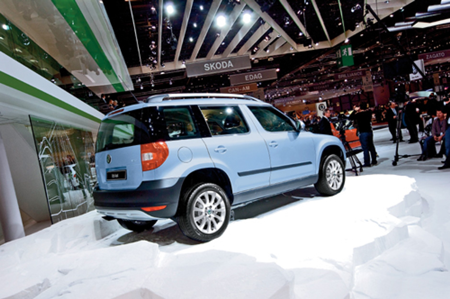 Skoda Yeti zaatakuje SUV-y