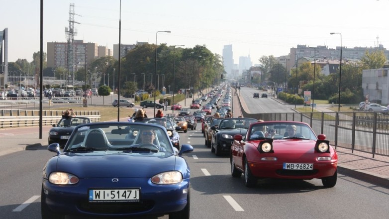 Mazda MX5 hucznie obchodzi 20 urodziny