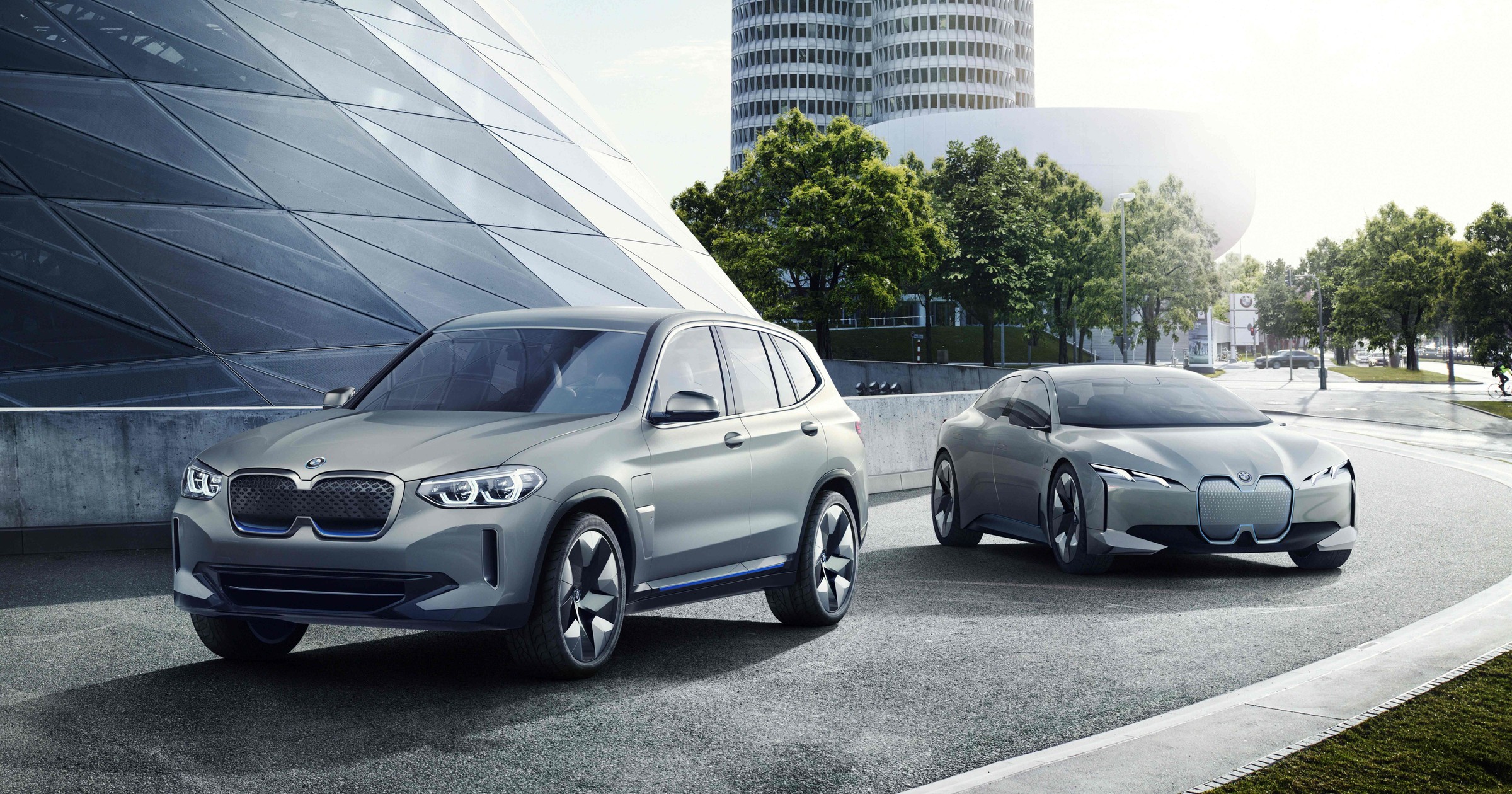 BMW iX3 - pierwsze elektryczne BMW z napędem 5 generacji i bateriami NCM 811