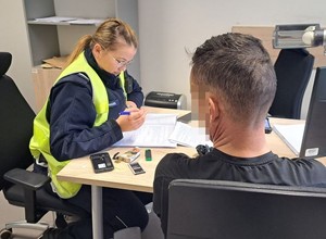 Pasażer sam poprosił o mandat, jednak tego policjantka się nie spodziewała