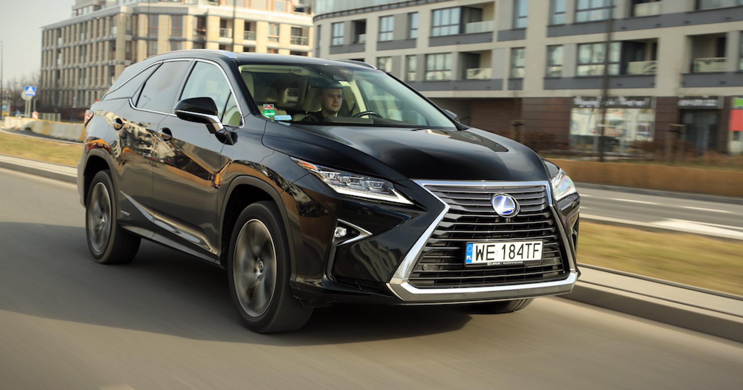 Lexus RX 450h L – luksus na 7 osób