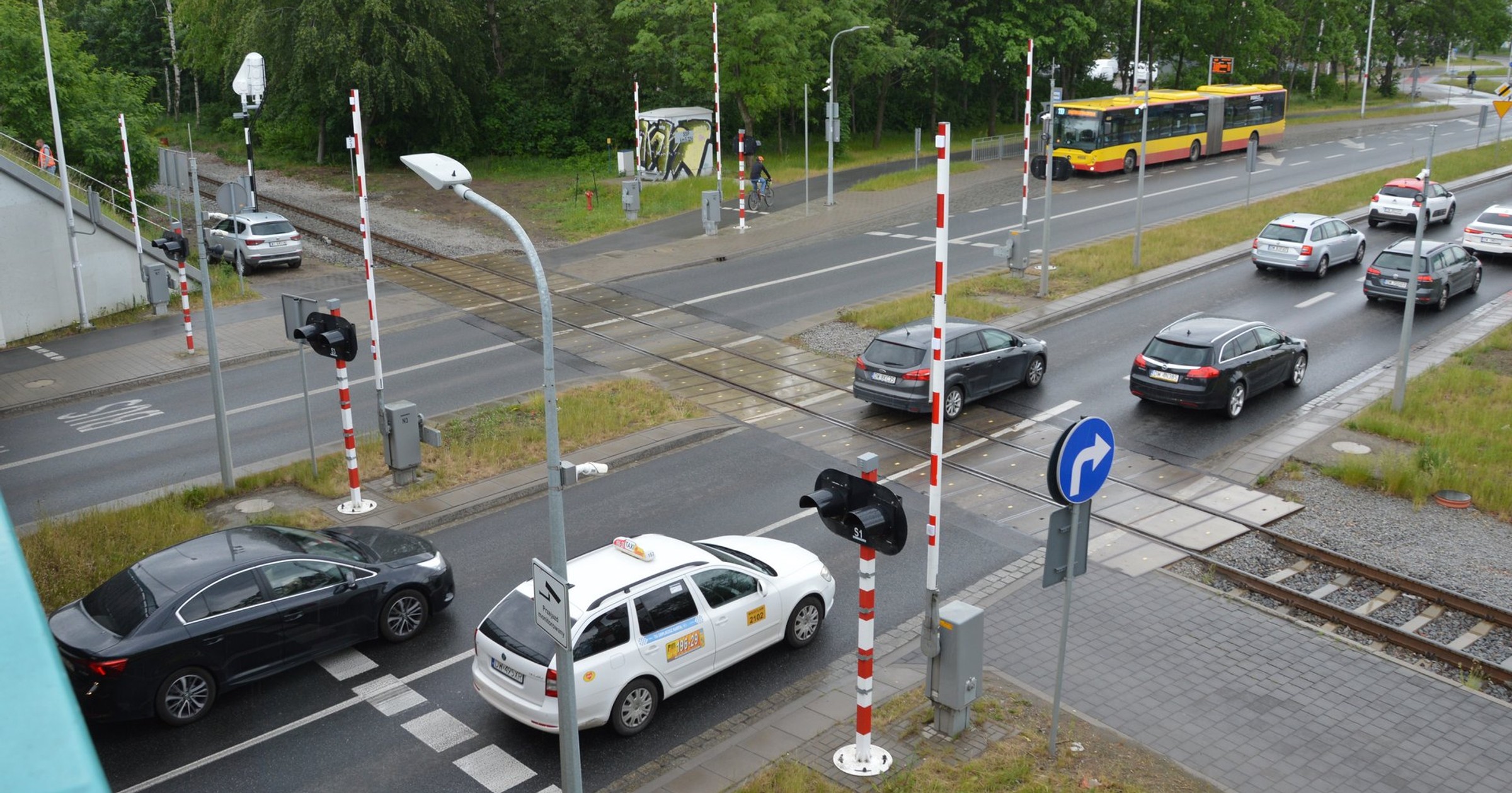 Linia kolejowa Wrocław - Sobótka. Nowe utrapienie kierowców