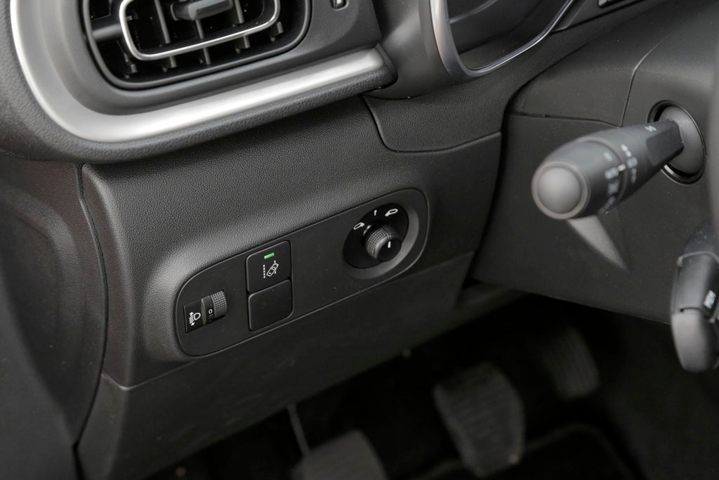 Citroën C3 1.2 PureTech 82 - uprzyjemni stanie w korkach