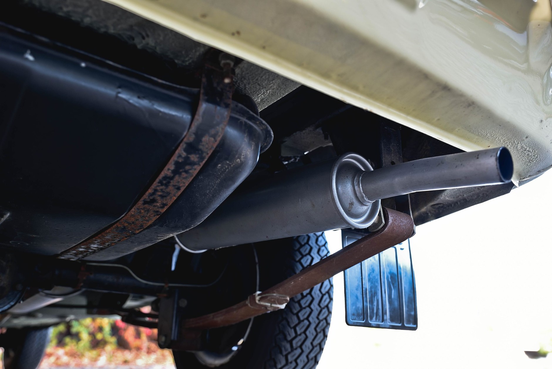 Ten Duży Fiat jest nowy, choć ma 35 lat.  FSO 125p wystawiony na aukcji.