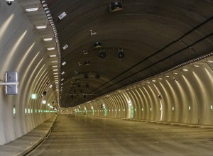 Tunel na Zakopiance prawie gotowy. Utrzymanie go będzie drogie