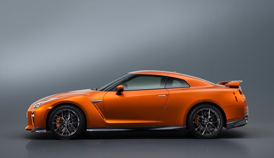 Nissan GT-R