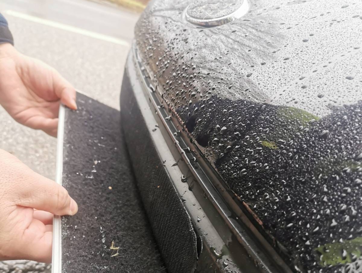 Tablica rejestracyjna w pojeździe 19-latka była przymocowana na rzepach