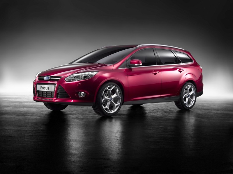 Ford Focus kombi – czy ktoś potrafi nazwać ten kolor?