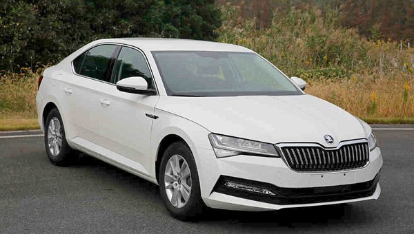 Skoda Superb po liftingu