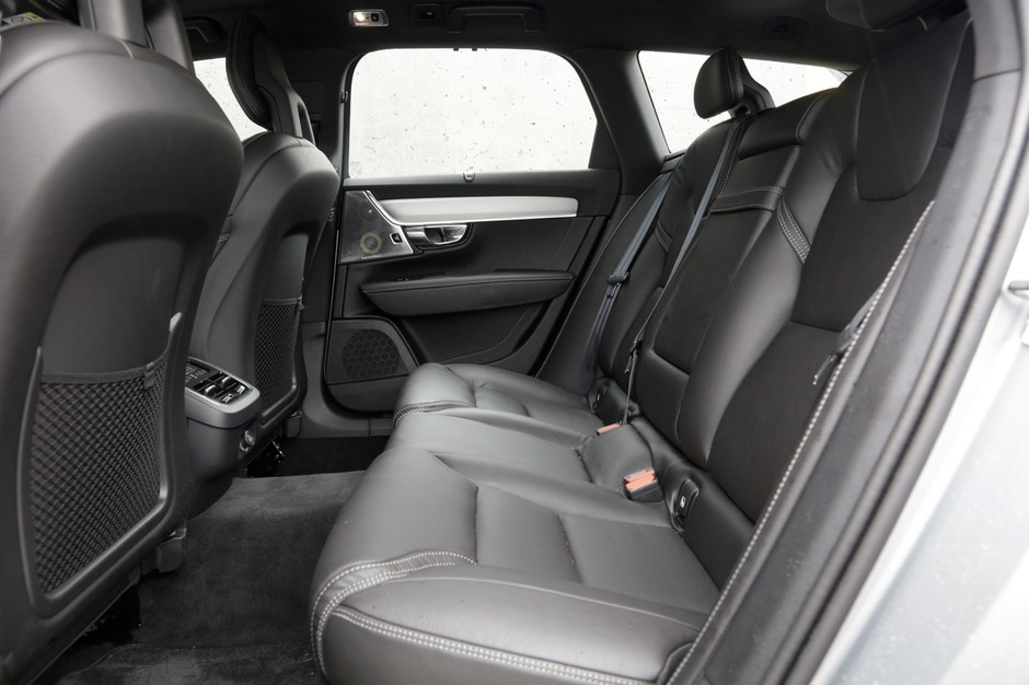 Volvo V90 D5 AWD