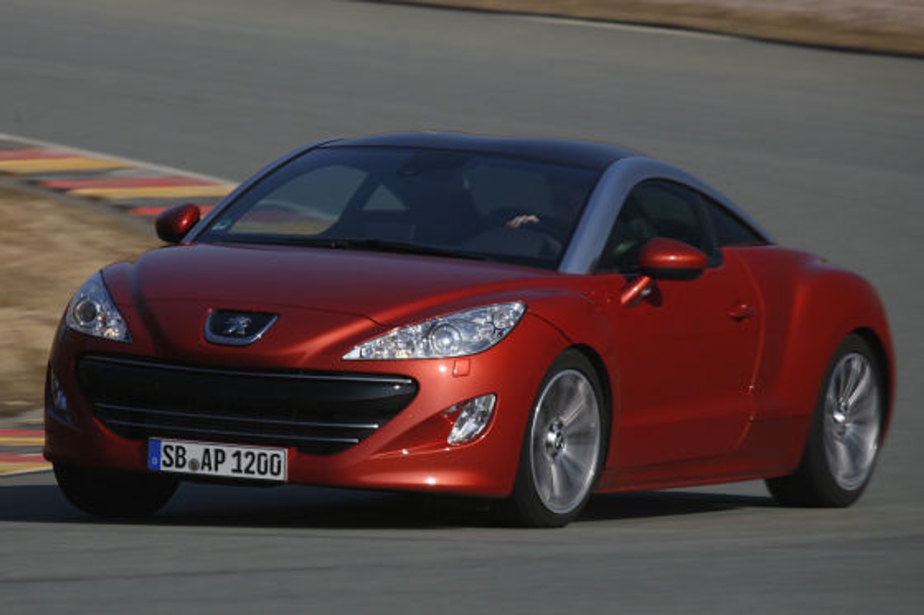 40 najlepiej hamujących aut