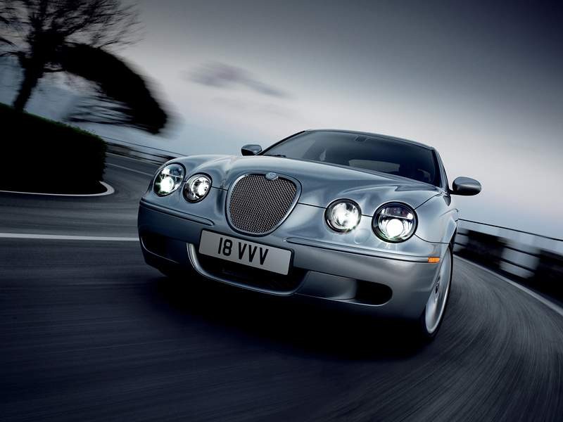 Jaguar: facelifting S-type
