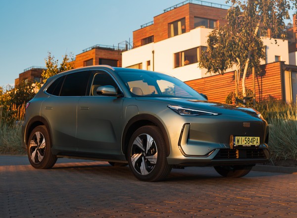 Czy nowoczesny, elektryczny SUV musi kosztować fortunę? Przekonaliśmy się, że wcale nie!